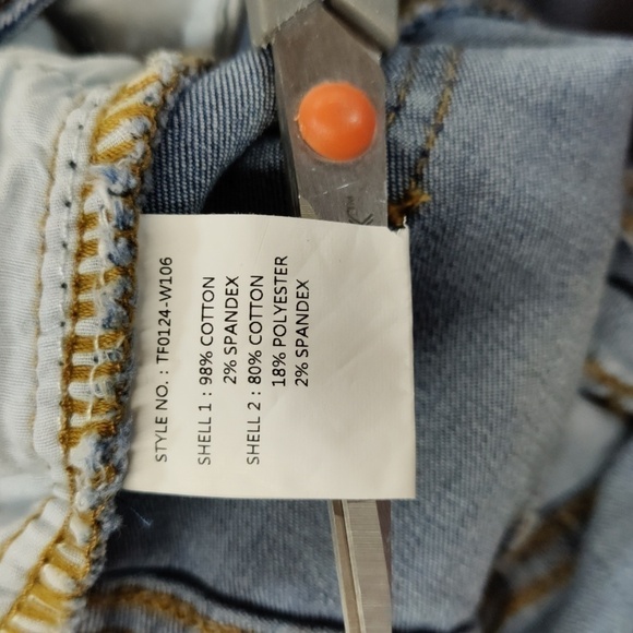 Skylar & Jade Two Tone Denim Mini Skirt, Size 26 - Picture 9 of 10